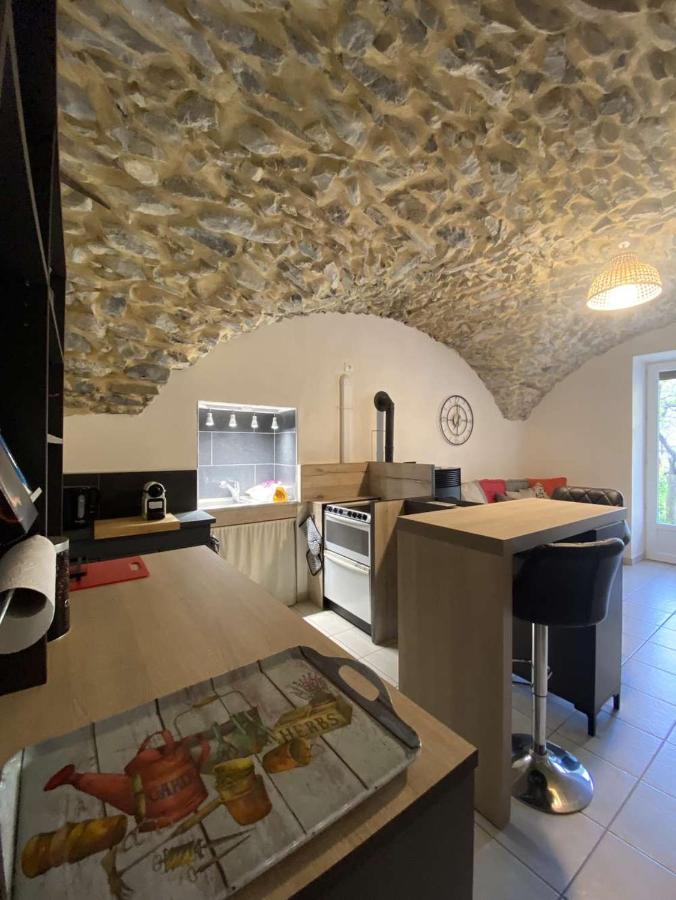La Voute Apartment Le Noyer  Exterior photo